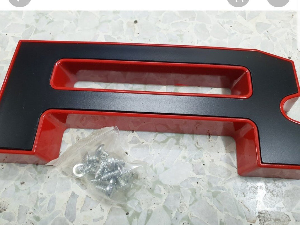 FORD RANGER 
GRILL LETTERS
   'F-O-R-D'
RED/BLACK  LETTERS