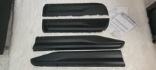 Load image into Gallery viewer, Genuine Ford Next Gen Ranger 2023-2025 4 DOOR BODY CLADDING