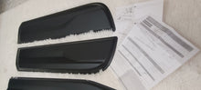 Load image into Gallery viewer, Genuine Ford Next Gen Ranger 2023-2025 4 DOOR BODY CLADDING