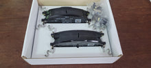 Load image into Gallery viewer, FULL KIT GENUINE FORD RANGER/RAPTOR  2023-2025 REAR SET OF BRAKE PADS+2 REAR DISCS