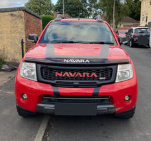 Load image into Gallery viewer, NISSAN NAVARA D40 FACELIFT COMPLETE GRILL AMBER LEDS