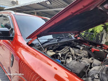 Load image into Gallery viewer, Ford Ranger 2023-2025 Carryboy genuine sturdy bonnet struts