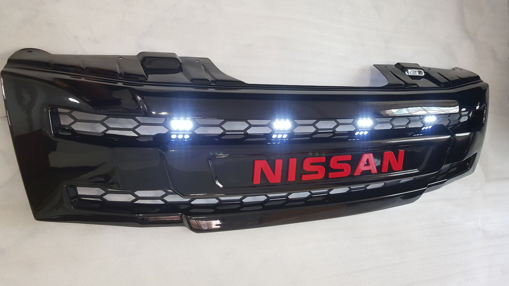 NISSAN NAVARA D40 PRE-FACELIFT 2005-2010 FULL GRILL REPLACEMENT GLOSS  BLACK VERSION! WITH BLACK LOGO LOGO/PATHFINDER R51