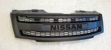 Load image into Gallery viewer, NISSAN NAVARA D40 PATHFINDER/ FACELIFT COMPLETE V2 GRILL BLACK LOGO 2010-2015