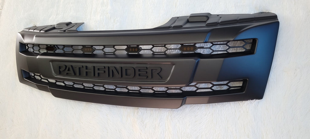 NISSAN  PATHFINDER PRE-FACELIFT FULL GRILL REPLACEMENT MATT BLACK WITH MATT BLACK PATHFINDER LOGO