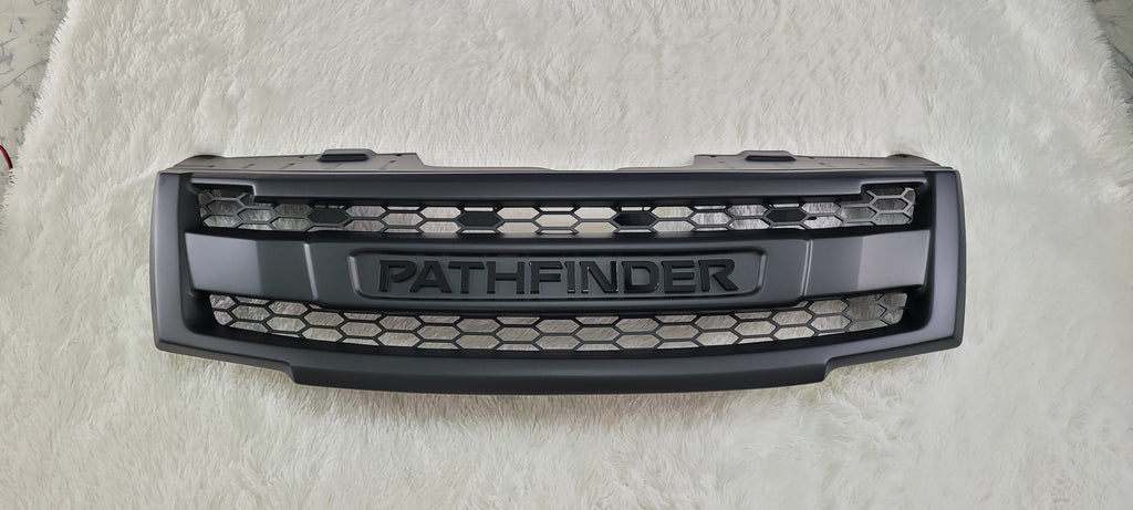 NISSAN PATHFINDER/ FACELIFT COMPLETE V2 GRILL  2010-2015