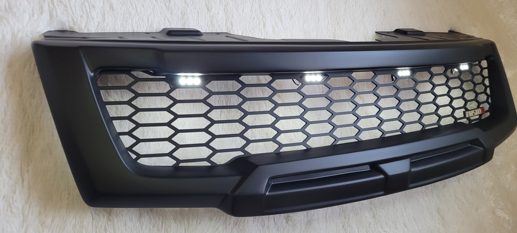 NISSAN NAVARA D40 FACELIFT COMPLETE GRILL WHITE LEDS 2010-2015