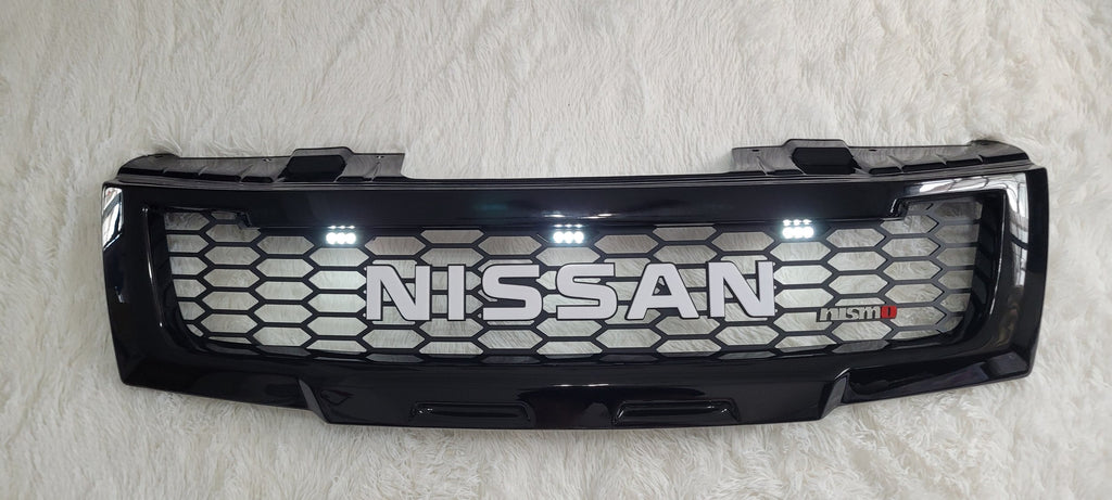 NEW RELEASE NISSAN NAVARA D40 PRE-FACELIFT /PATHFINDER R51 FULL GRILL WHITE VERSION