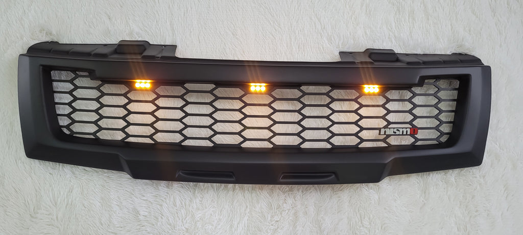 NISSAN PATHFINDER PLAIN FULL MESH COMPLETE GRILL (PRE FACELIFT)