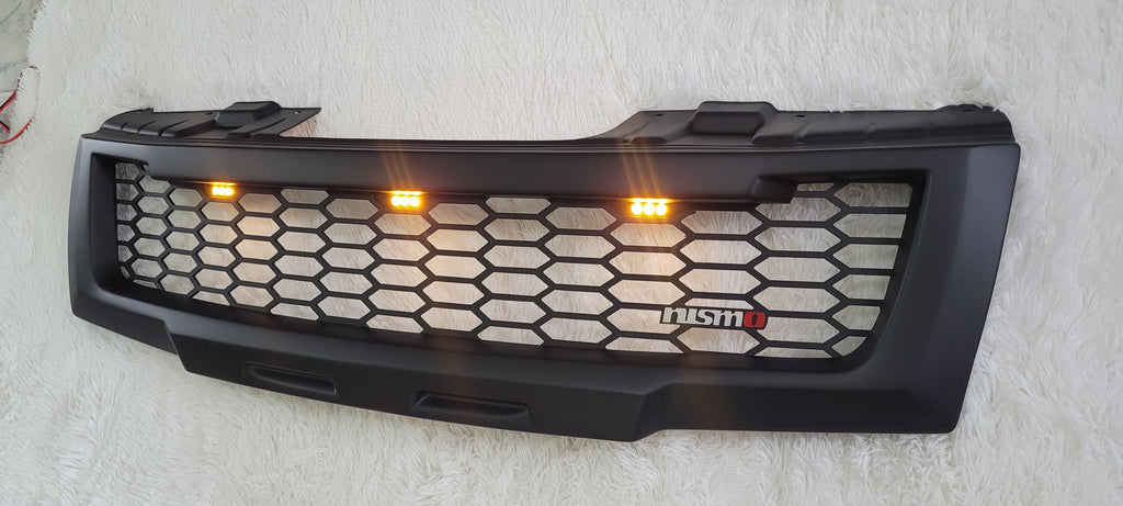 NISSAN PATHFINDER PLAIN FULL MESH COMPLETE GRILL (PRE FACELIFT)