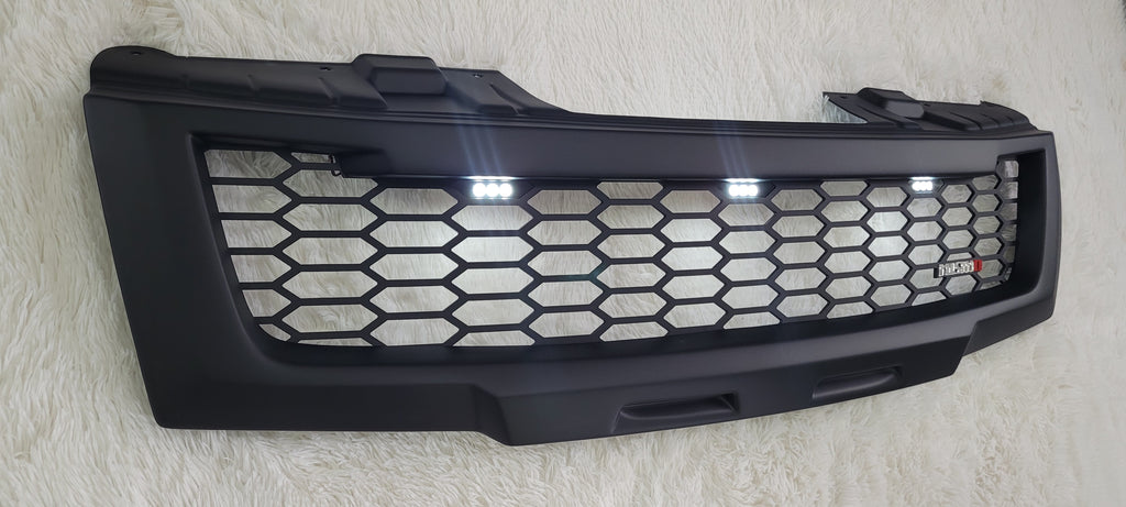 NISSAN PATHFINDER PLAIN FULL MESH COMPLETE GRILL (PRE FACELIFT)