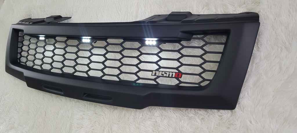 NISSAN PATHFINDER PLAIN FULL MESH COMPLETE GRILL (PRE FACELIFT)