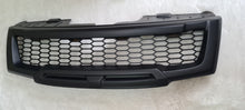 Load image into Gallery viewer, NISSAN NAVARA D40 FACELIFT COMPLETE GRILL AMBER LEDS 2010-2015