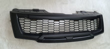 Load image into Gallery viewer, NISSAN NAVARA D40 FACELIFT COMPLETE GRILL AMBER LEDS 2010-2015