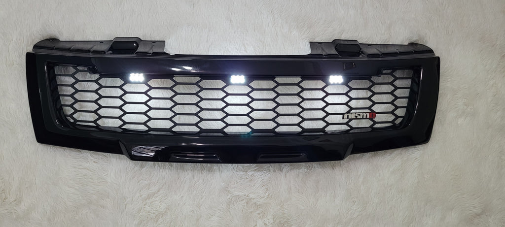 NISSAN PATHFINDER PLAIN FULL MESH COMPLETE GRILL (PRE FACELIFT)