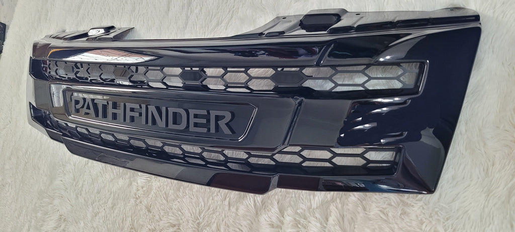 NISSAN PATHFINDER 2005-2010 GRILL PATHFINDER LOGO GLOSS BLACK