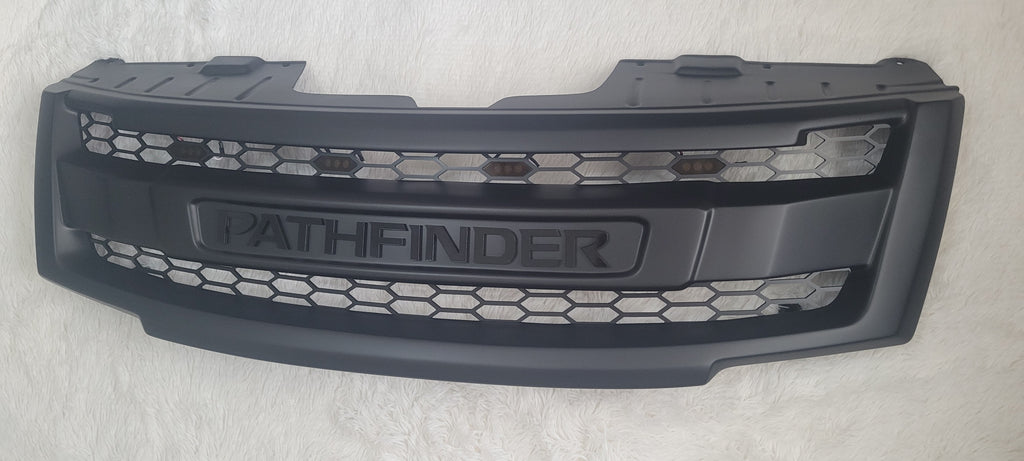 NISSAN PATHFINDER/ FACELIFT COMPLETE V2 GRILL  2010-2015