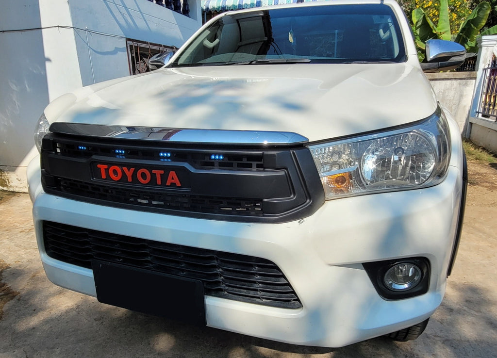 TOYOTA HILUX GRILL 2015-2018 WHITE LEDS