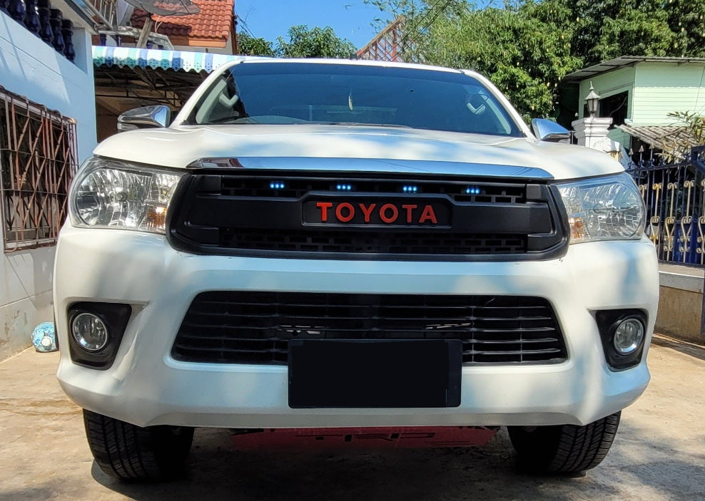 TOYOTA HILUX GRILL 2015-2018 WHITE LEDS