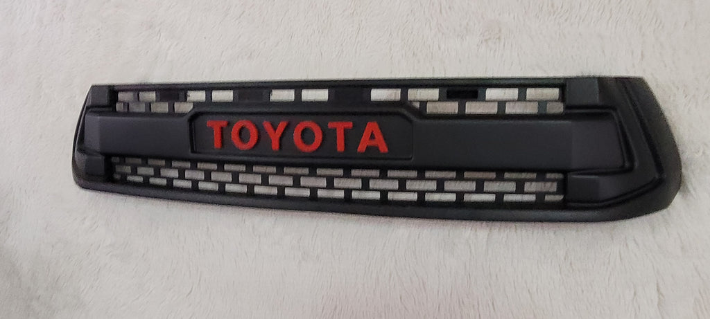 TOYOTA HILUX GRILL 2015-2018 WHITE LEDS