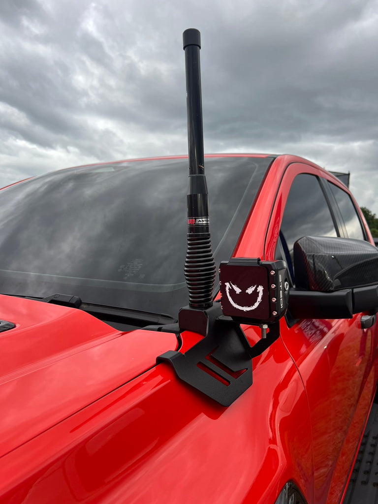 FORD RANGER DITCH LIGHT ANTENNA MOUNT