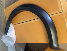 Load image into Gallery viewer, FORD RANGER RAPTOR GENUINE WHEEL ARCH FENDER 2023-2025