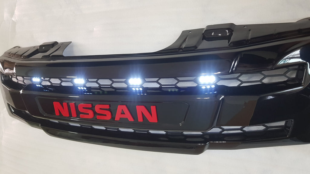 NISSAN NAVARA D40 PRE-FACELIFT 2005-2010 FULL GRILL REPLACEMENT GLOSS  BLACK VERSION! WITH BLACK LOGO LOGO/PATHFINDER R51