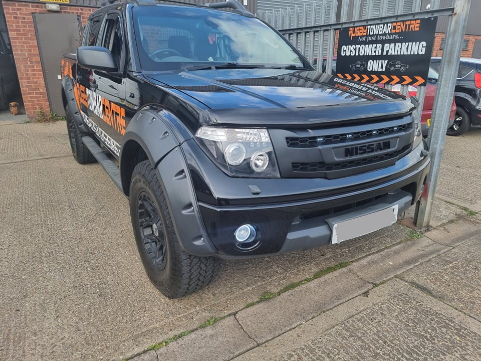 NISSAN NAVARA
D40 PRE-FACELIFT