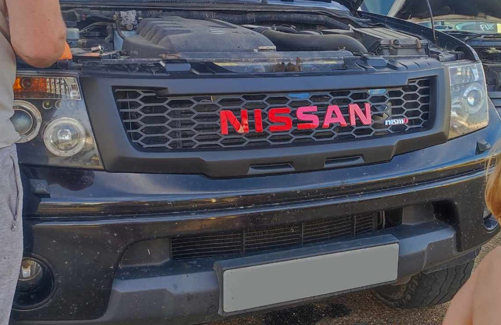 NEW RELEASE NISSAN NAVARA D40 PRE-FACELIFT /PATHFINDER R51 FULL GRILL RED NISSAN VERSION