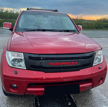 Load image into Gallery viewer, NISSAN PATHFINDER R51  PRE-FACELIFT FULL GRILL REPLACEMENT RED LOGO