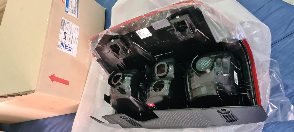 Genuine Ford Next Gen Ranger 2023-2025 Rear Light Unit XL/XLT versions