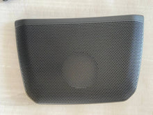 Load image into Gallery viewer, Ford Ranger INFINITY &amp; B&amp;O Central Speaker Set PLUG/PLAY RANGER 2023-2025