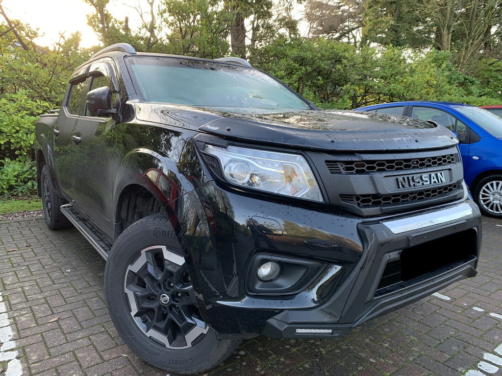 NISSAN NAVARA NP300 GRILL