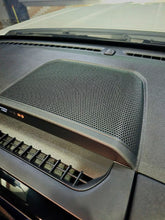 Load image into Gallery viewer, Ford Ranger INFINITY &amp; B&amp;O Central Speaker Set PLUG/PLAY RANGER 2023-2025