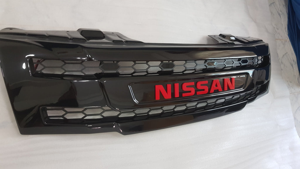 NISSAN NAVARA D40 2005-2010  GRILL RED NISSAN