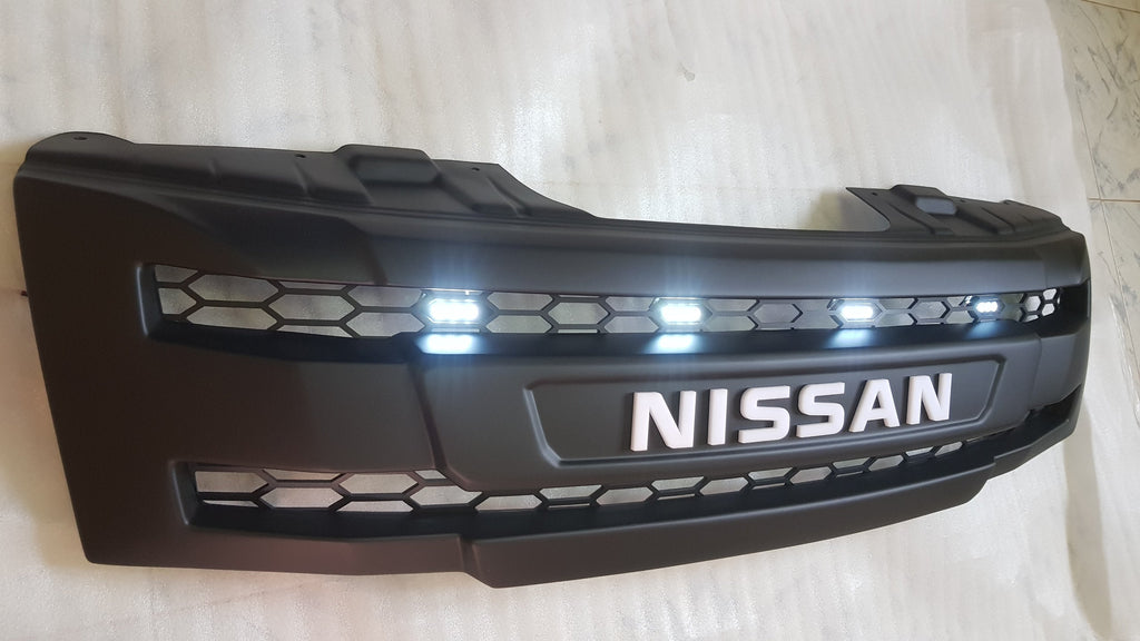 NISSAN NAVARA D40 2005-2010 GRILL White Nissan