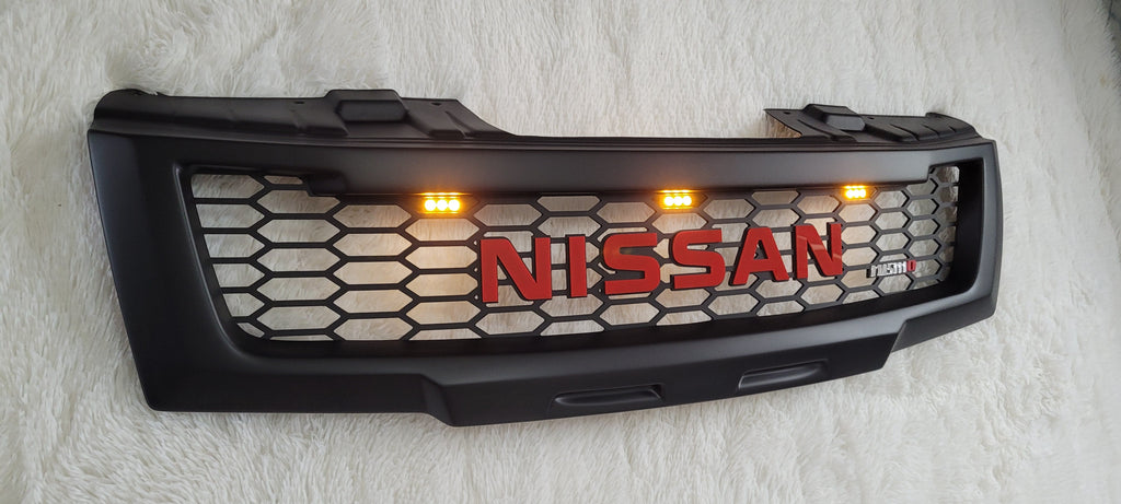 NISSAN NAVARA D40 2005-2010 GRILL RED NISSAN V2