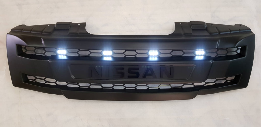 NISSAN NAVARA D40 2005-2010 GRILL BLACK NISSAN