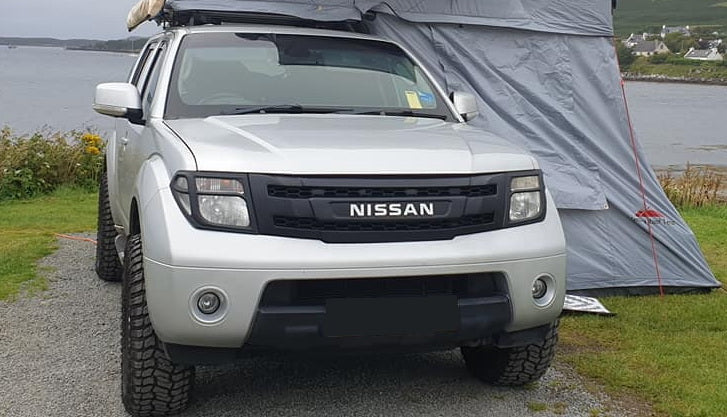 NISSAN NAVARA D40 2005-2010 GRILL White Nissan